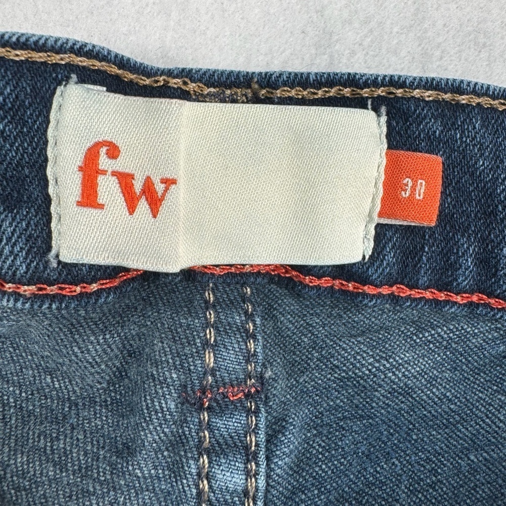 Freeworld Night Train Straight Leg Jeans Mens Size 30 Medium Blue Mid Rise - Picture 5 of 14